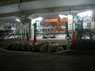 武蔵小杉第二駐輪場の入口（工事中）
