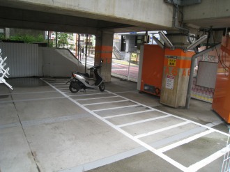 武蔵小杉第二駐輪場のバイク置き場
