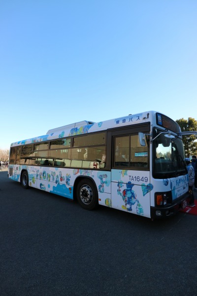 川崎フロンターレのラッピングバス