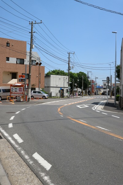 「古市場交差点」への道路