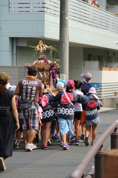 町内の神輿