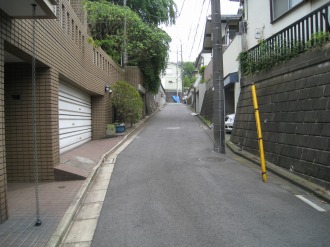 井田山の坂