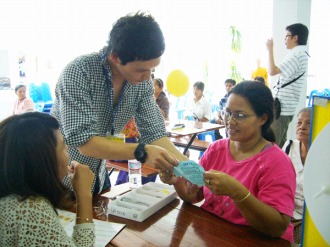 2010年タイボランティア活動の様子