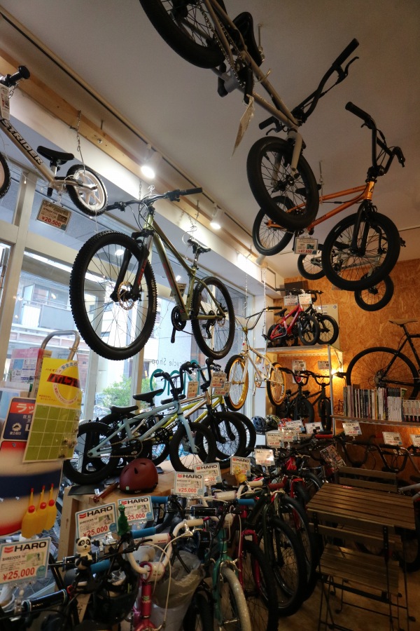 Bicycle Shop Pinoの店内